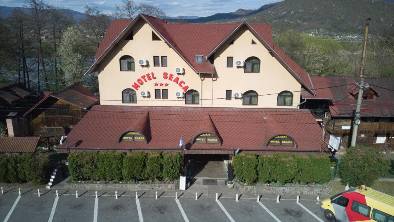 Motel Seaca Călimăneşti Zewnętrze zdjęcie